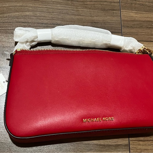 Michael Kors Empire Medium Leather Chain-Link Pochette in Crimson - NWT - Picture 3 of 9